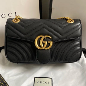 Bolsa GG Marmont Pequena Preto 26cm