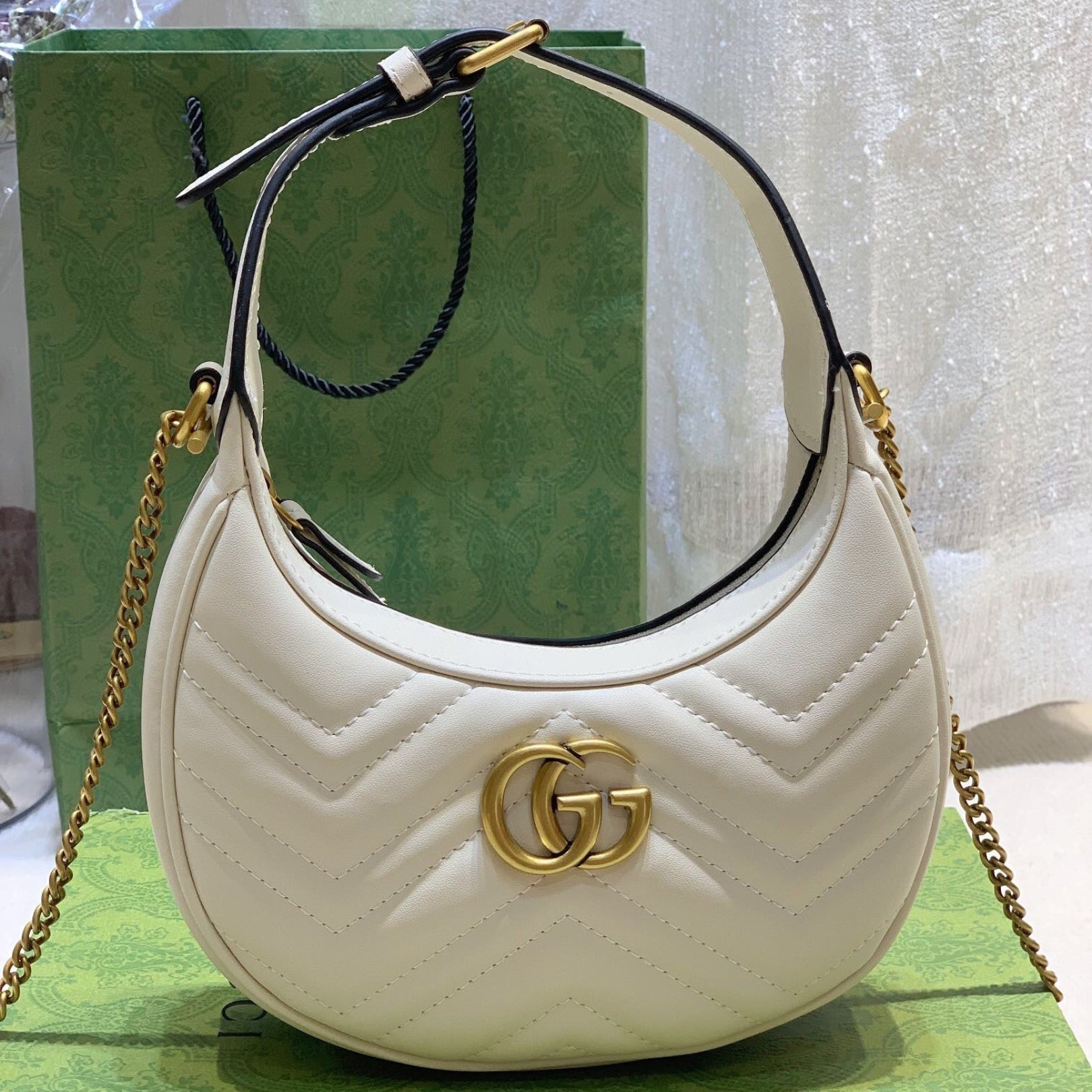 Bolsa GG Marmont Mini half-moon Branco 21cm